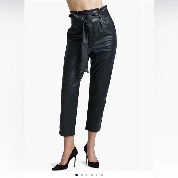 Commando Women’s Black Paperbag Waist Faux Leather Crop Pants Size Medium - Picture 7 of 7